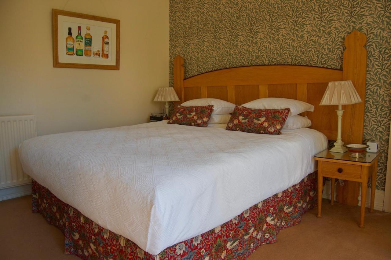 Ravenhill House Bed & Breakfast เบลฟาสต์ ภายนอก รูปภาพ