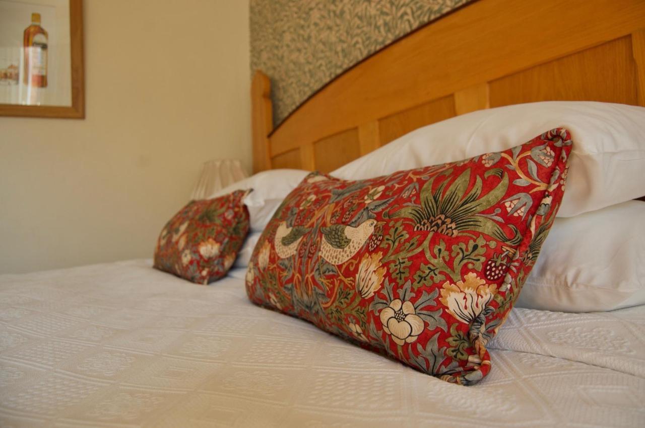 Ravenhill House Bed & Breakfast เบลฟาสต์ ภายนอก รูปภาพ