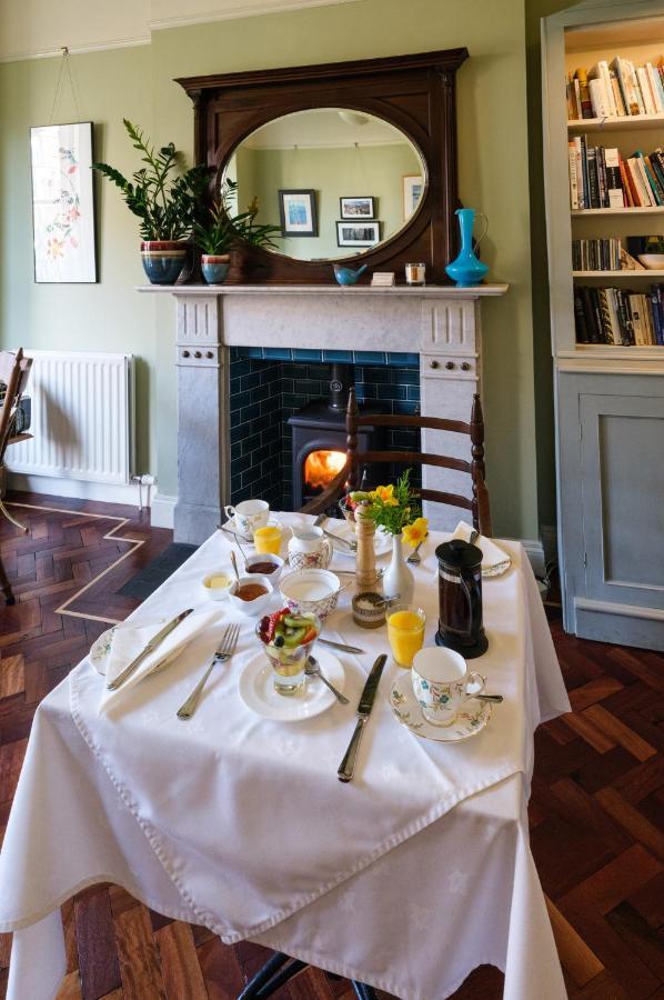 Ravenhill House Bed & Breakfast เบลฟาสต์ ภายนอก รูปภาพ